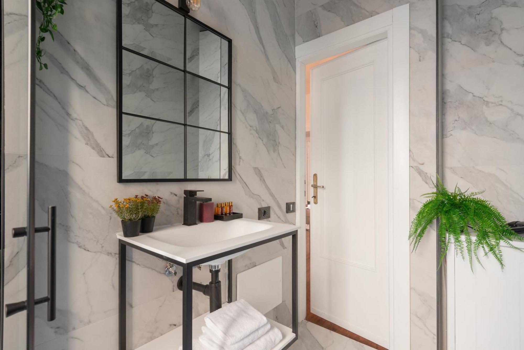 Jacuzzi Termini Apartment Рим Экстерьер фото